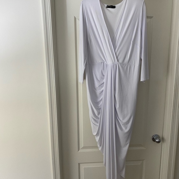 Fashion to Figure Dresses & Skirts - Fashion to Figure - White High Low Dress